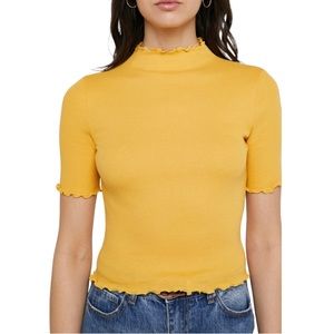 Forever 21 Yellow High Neck Lettuce Edge Top Size: Large